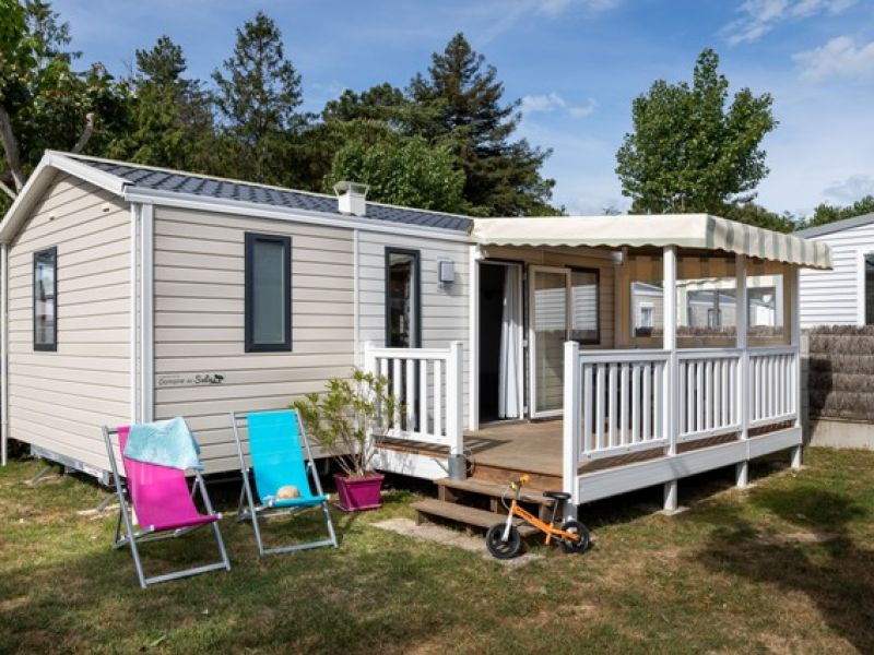 Location mobil home 2 chambres avec terrasse à Saint Hilaire de Riez en Vendée